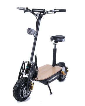 E-scooter pieghevole nero per adulti Flyskate 1600W con pedana in legno omologato per uso su suolo privato